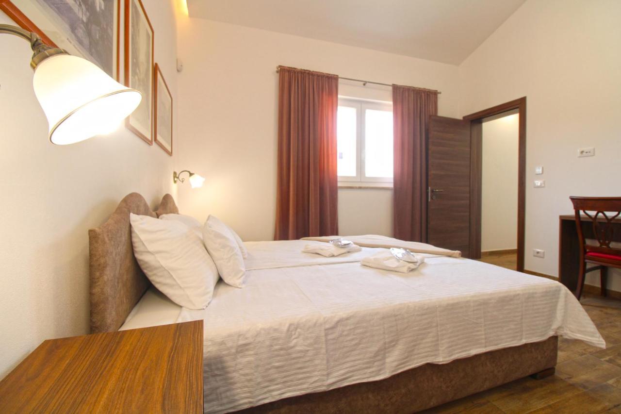 Villa Olgica 2269 Πούλα Εξωτερικό φωτογραφία