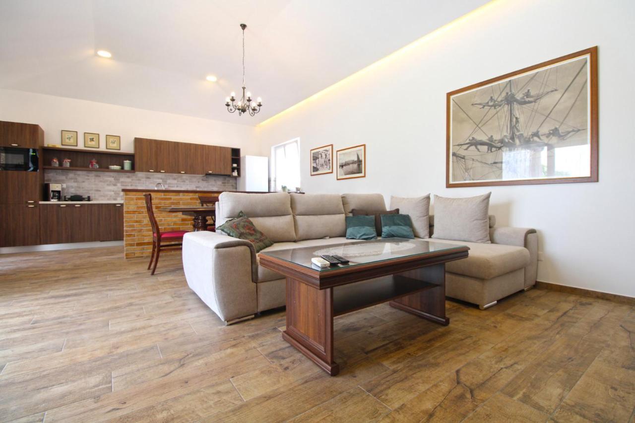 Villa Olgica 2269 Πούλα Εξωτερικό φωτογραφία