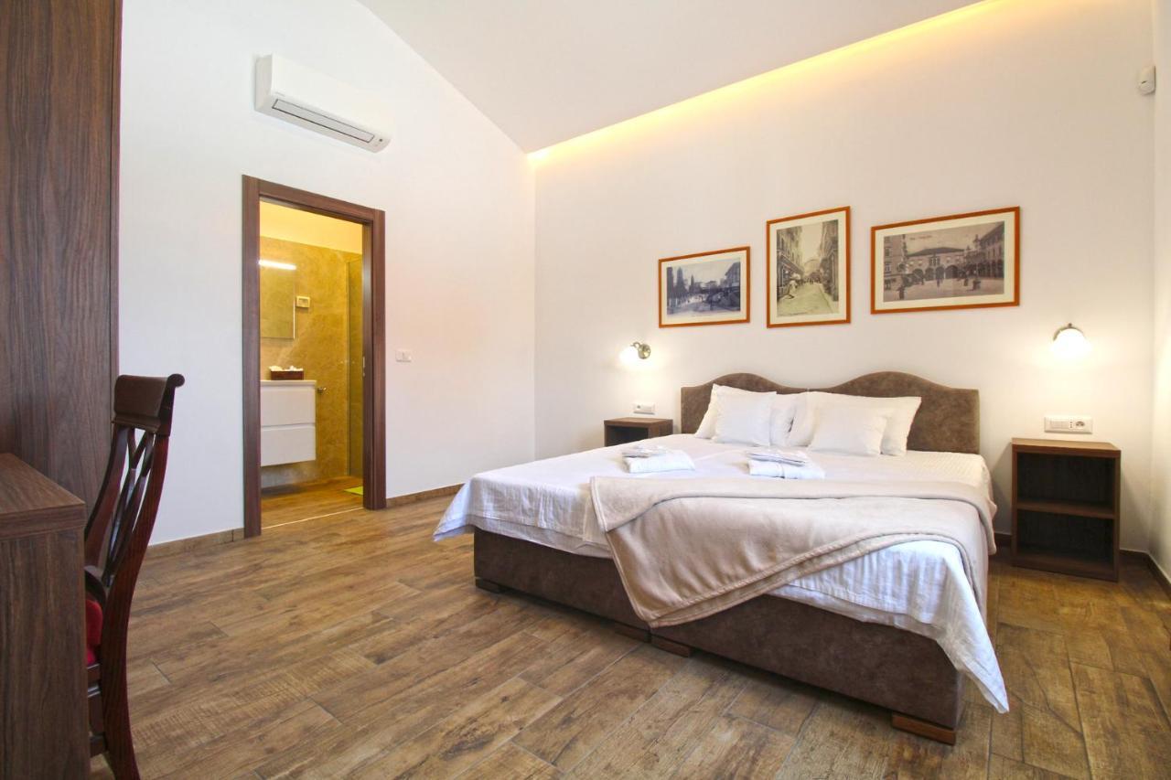 Villa Olgica 2269 Πούλα Εξωτερικό φωτογραφία