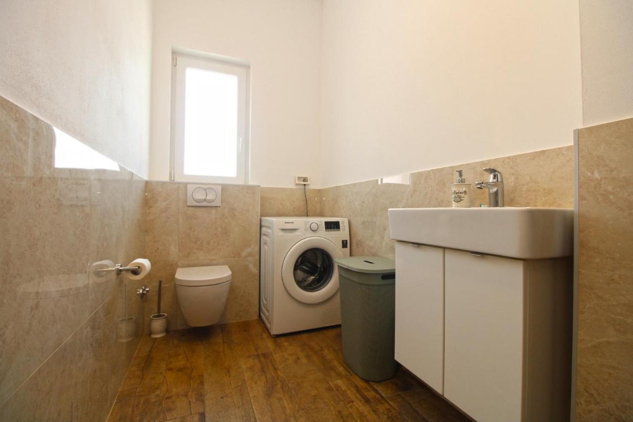 Villa Olgica 2269 Πούλα Εξωτερικό φωτογραφία